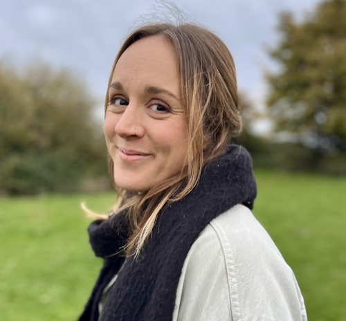 Imogen Bagust photo_cropped_500px Imogen Bagust